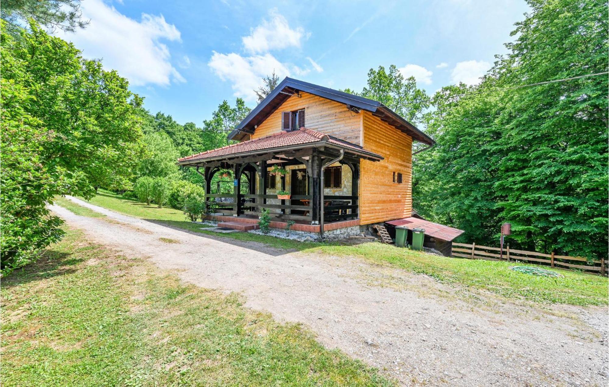 2 Bedroom Gorgeous Home In Gornje Stative ภายนอก รูปภาพ